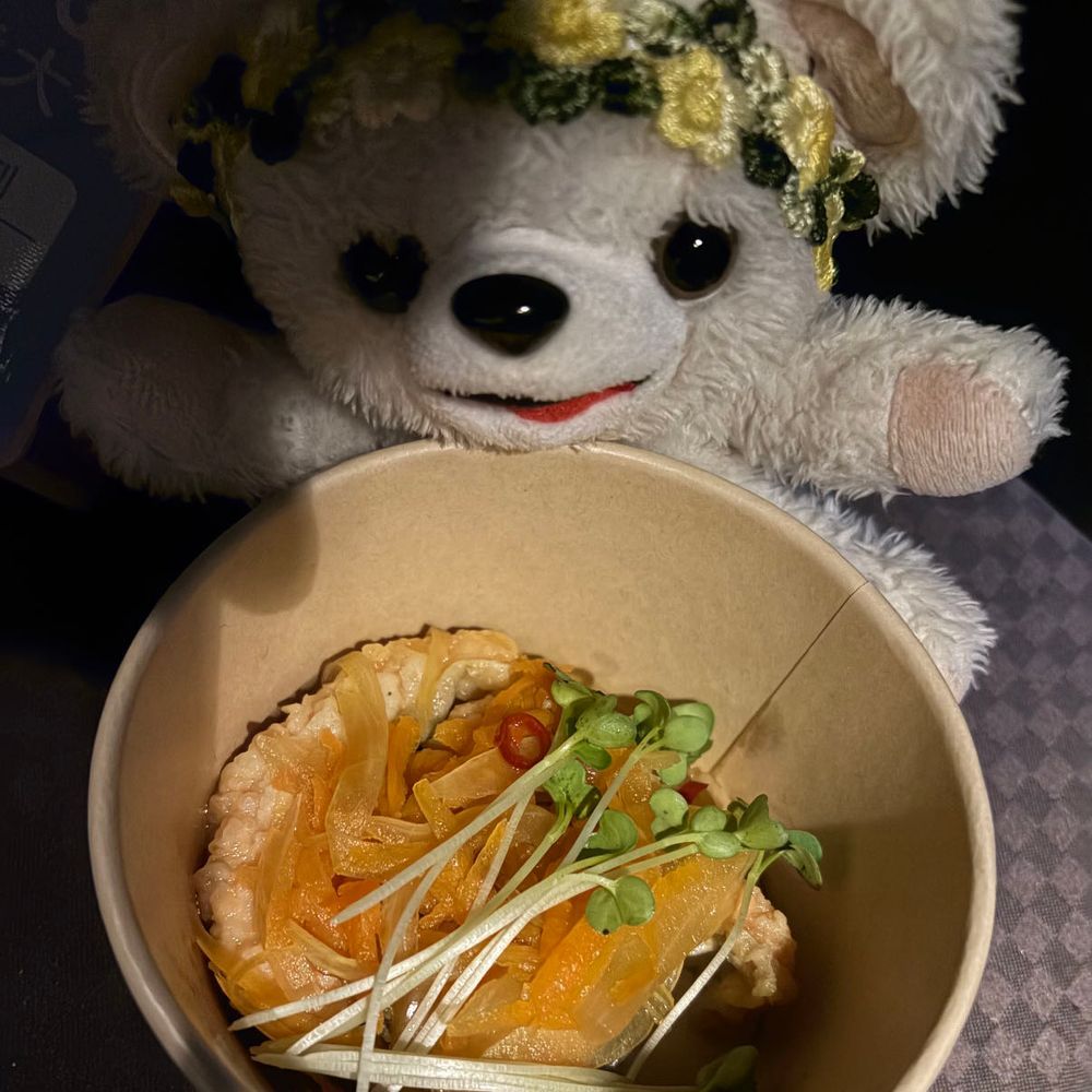 スジエビとワカサギのガーリックシャカポテ❗️🦐🐟🍟
ビワマスの南蛮漬け(美味しかったけど高かった)❗️