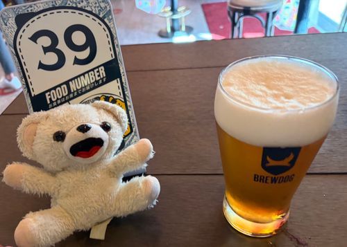 そして聖地巡礼の最後はブリティッシュパブHUB❗️
パンクIPAとギネスの猛攻を避けて避けて見切って…フィッシュ&チップスに一閃だーーー❗️❗️❗️