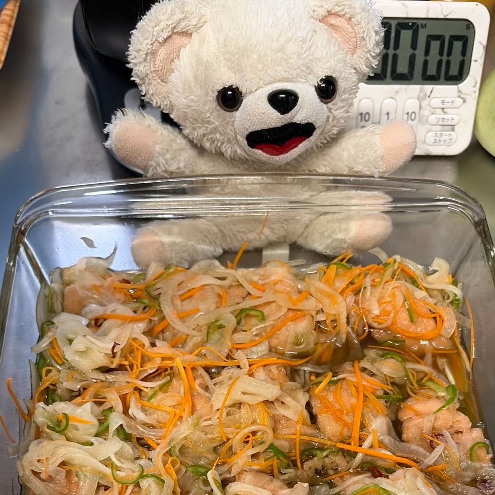 ビワマスはハラスを塩焼き、残りは南蛮漬けにしたんだ〜♪