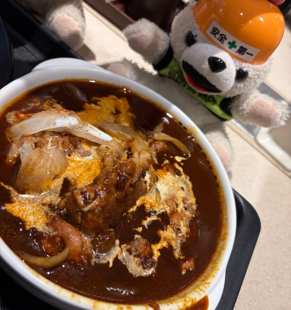 松屋のカシミールカレーヨシ❗️
そんなに辛くナシ❗️
これはナシ❗️❗️
今週カレー食いすぎヨシ❗️‼︎