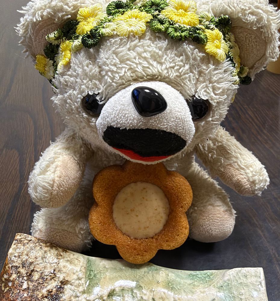 横浜で
買ったお菓子で
ティータイム🫖