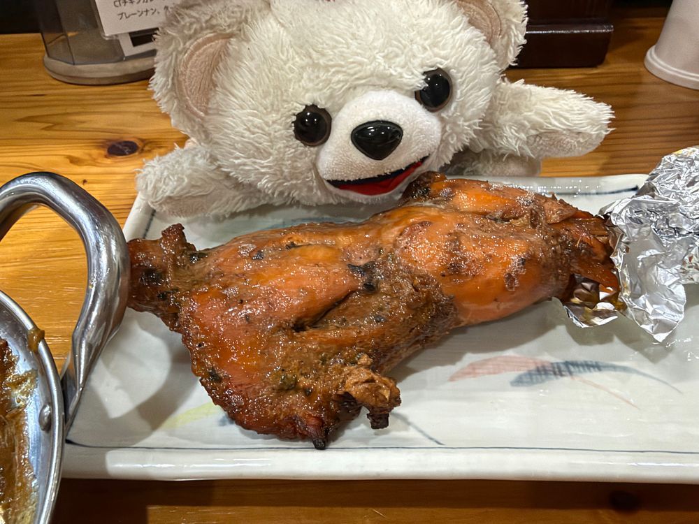 さらにタンドリーチキンを追加するこぐま