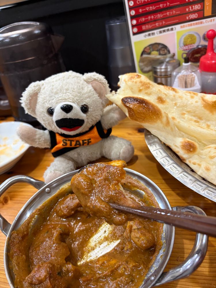 ナンをおかわりするこぐま