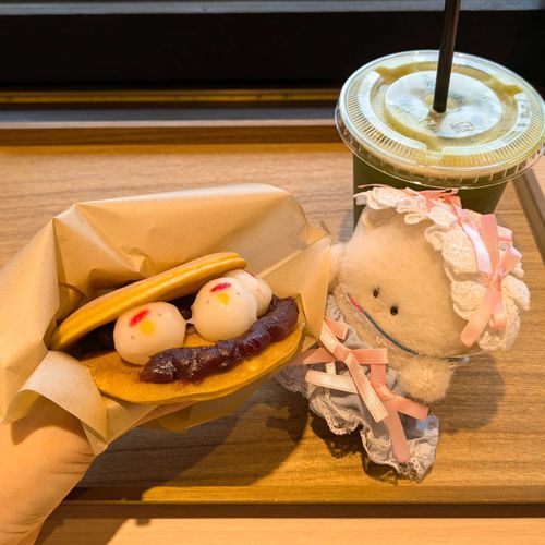 しろくて　もちもち。
ぷくと　おなじでちね🍡