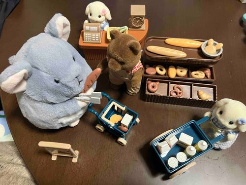 ちいさきもののパンやさんができていたので、よってみたぞ