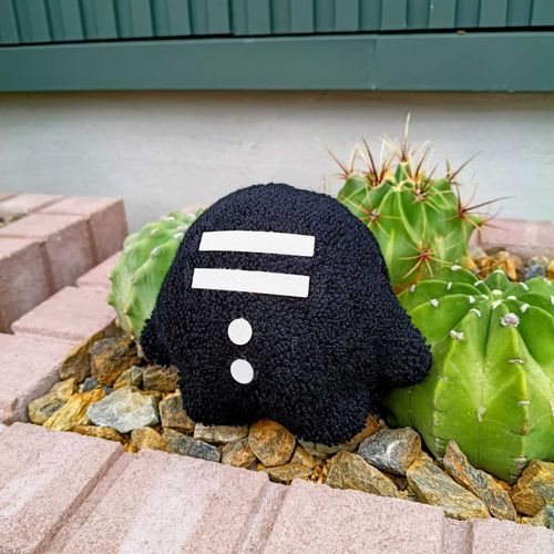 ワタシハ ウチュウスパイ エージェントB…
イマ チキュウニ オリタッタ…