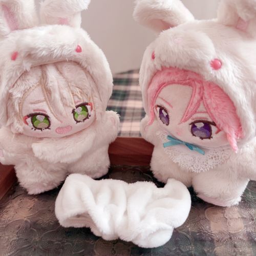 ぬしはんの友だちがくれたっちいう、おぱんちゅうさぎはんのぱんちゅ、わしにはおおきすぎるからな、スタイだけつけさせてもらったで！
(ワンセットしか貰ってないため、ふたりで共有してもらいましょうね ぬい主)