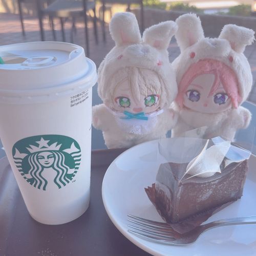 らぶはんの☆5がちゃきてくれたな♩
「チョコテリーヌ」っちやつでおいわいや♩♩
(ダイヤが無事ではないですが☆5来てくれました🙏スタバのチョコレートテリーヌはほんまにおすすめです✨️)