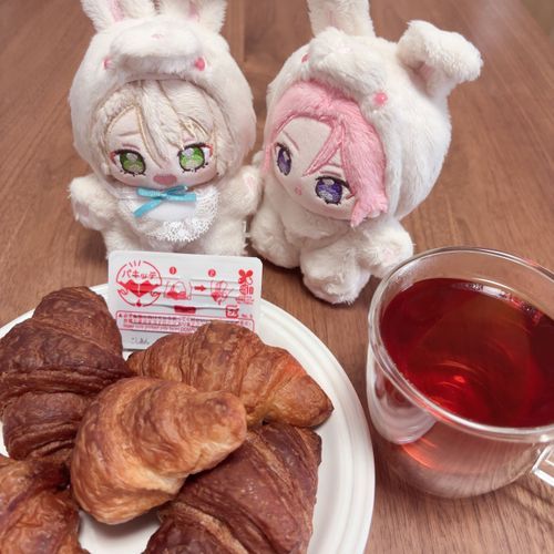 きょうのおやつは みにくろわっさん＆こしあんだよォ~♪
いつでもどこでもあんこがたべれる べんりあいてむやな！