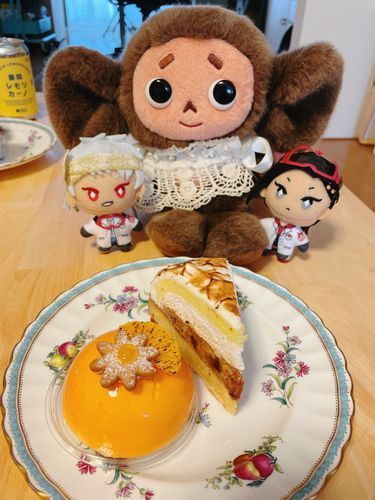 博士だ
祝日でもおやつを確認する仕事に休みはないよ