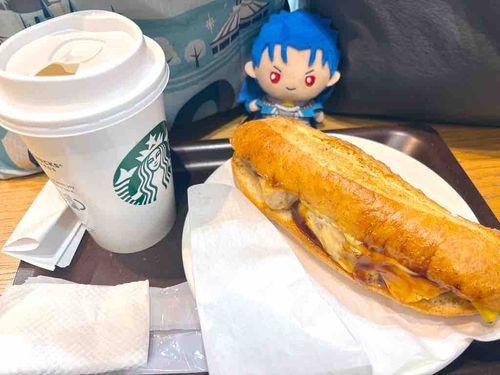 照り焼きチキンサンド！
いいじゃねぇか！！