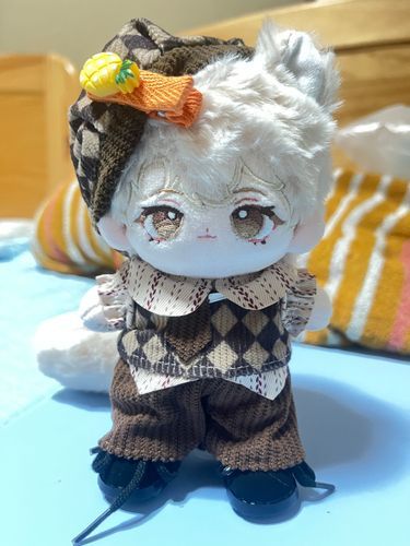 

本日、知らないところに届けられました。
ここがぼくのおうちになるみたいです。
よろしくね。
⋆┈┈┈┈┈┈┈┈┈┈┈┈┈┈┈⋆
本日、初ぬいの「らて」が届きました。
ぬいって...
ぬいって...
可愛いいい！