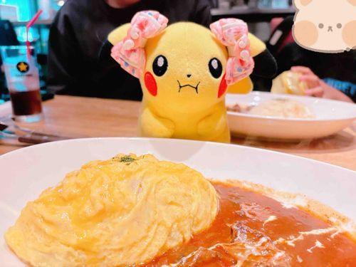 今日のランチはオムハヤシです⚡️