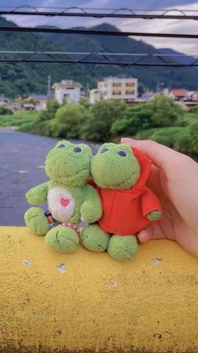 ぽこ山たちの年齢は、ひみつぽこ
でもぽこ主の何倍も長く生きているんだぽこ