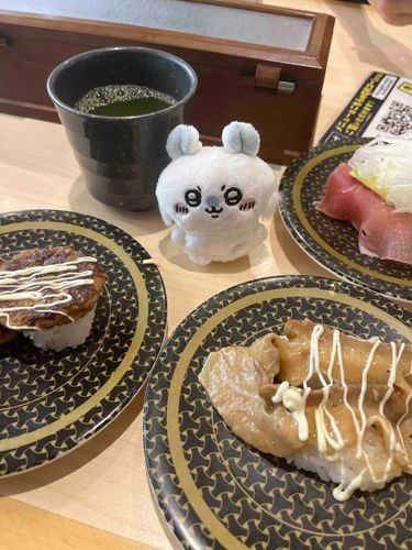 寿司だゾ！主は海鮮が食べれないからお肉だゾ！🍖🍣