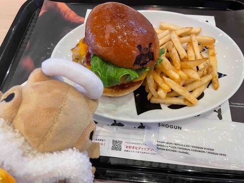 こ、これは‼️スーパーデリシャスバーガー‼️‼️