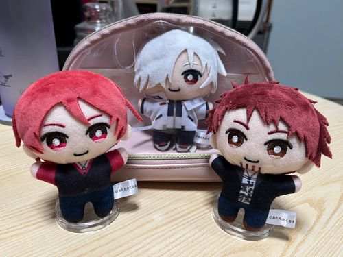 ぬい主がぬいポーチをかったよ
さんにんはさすがにはいらなさそう？
