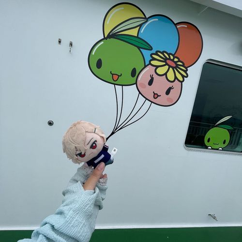 だ　だまって　みてないで　はやくたすけてってば！！