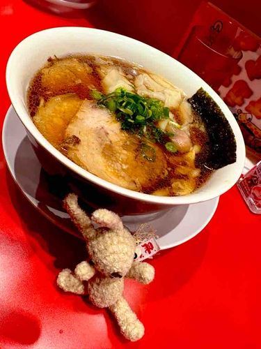 もっとおしゃれなお店連れてって欲しいのよね！