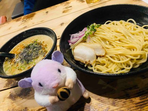 担々つけ麺(温)！でちゅ🍜🧀