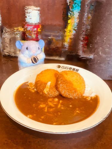 カニクリームコロッケカレー！でちゅ🍛🦀