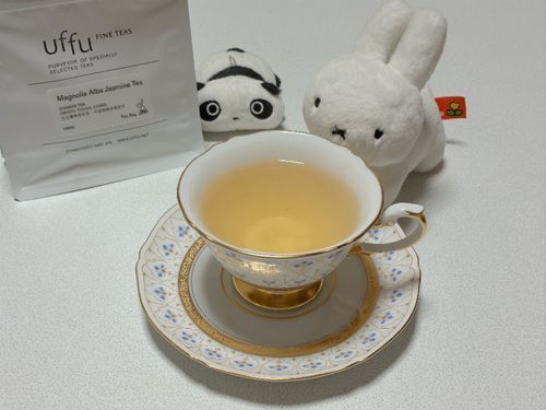 🐰⚪️お花のいい香りですね
🐼…