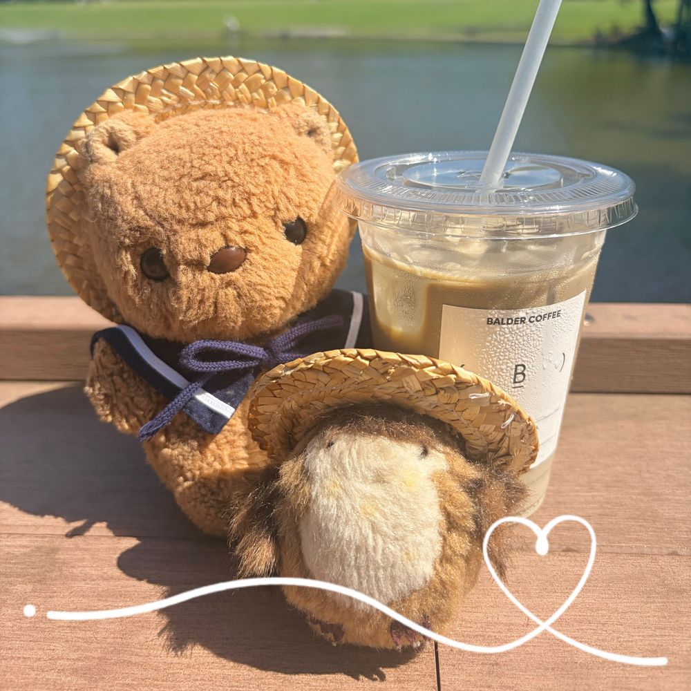 なつを かんじる さるすべりの おはなが さいてたよ~✨️
きれいな ぴんくいろ だね💖
きょも あちあち だったけど おっきな こうえんは なんだか にぎやか だったよ🎶
ちゃーちゃんは なつが いちばん げんき みたい🤭
(՞ . ̫ .՞)︎💕︎