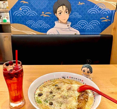 💍「席も偶然僕のイラストの所だったんだ。ラッキー✌️だね」