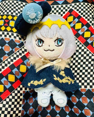 こごんさんのブランドの新しい服だよ！ニットのポンチョとふわふわのかぼちゃパンツさ。暖かくて冬にピッタリだね！