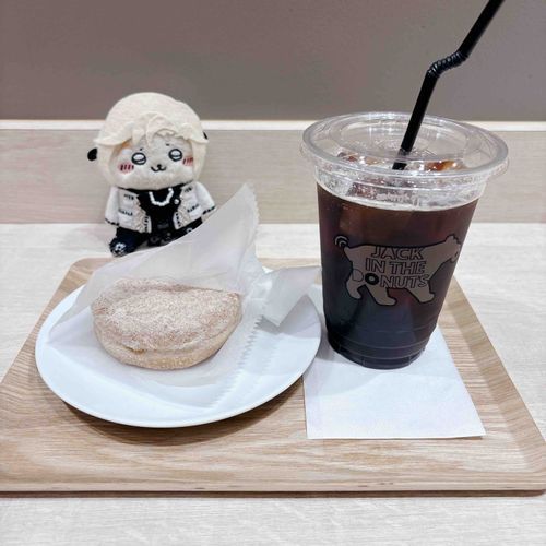 マラサダモーニングなラッコさん🦦🌺☕️