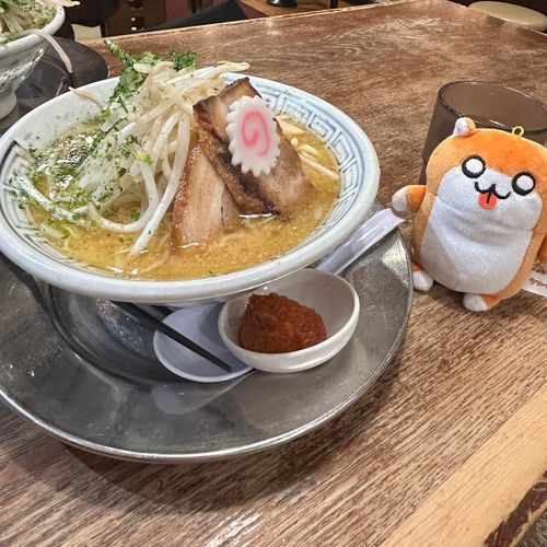 ラーメン🍜
美味しかったね＞𐋣＜♡