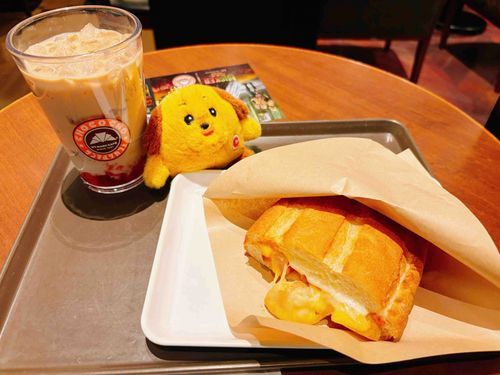 最強の昼食だよカスタムくん