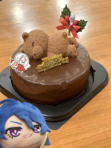 メリークリスマス🎄✨️
家族と美味しいご飯を食べてプレゼントを貰って幸せな1日だった>  ̫ <💗

でぬ、合成でごめんね