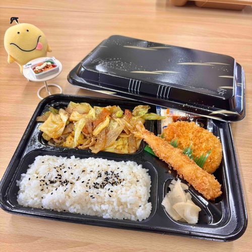 一緒にお弁当を食べたよ🍱