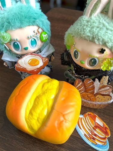もちふわなパン🍞🥖スクイーズだよ