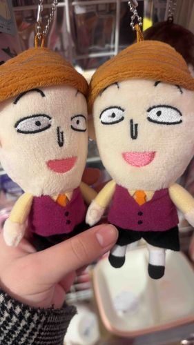 双子の花輪くん、そっくり