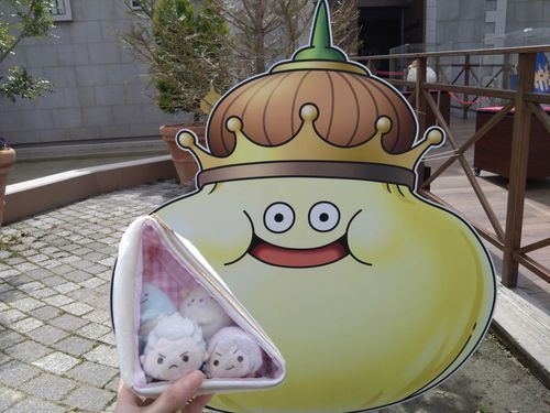 すみっコクエスト ヨワムシゆうしゃと双子のまおう
なんちゃって(笑)