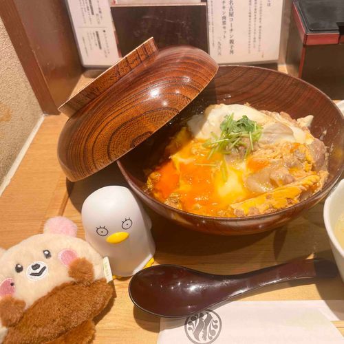 밤찌とガチャ5店舗目で発見したエリザベスを添えて