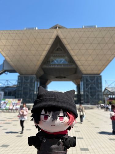 ｢……すぱこみ？らしい｣
｢この帽子とか色々買ってもらったぞ｣

友人と一緒におりました！
散財💸