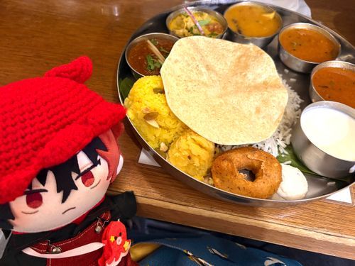 「たくさんのカレーだな」
