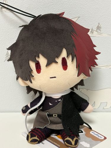 「……なんか他のおれと入れ替わりで来たらしいな？」

オンラインクレーンゲームでgetしたプライズの御伴散歩肥前の前髪が折れた状態で送られてきて、折れがテカリになって跡が取れないし曲がったままなのを流石に個性として許容できなくて交換してもらいました😌
交換するのめんどくさかったので今後は横着しないで実店舗に行きます……