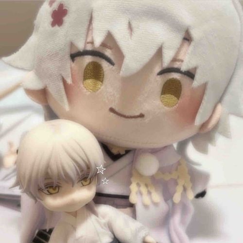 ねんどる鶴丸さんとわんぱく鶴丸さん
