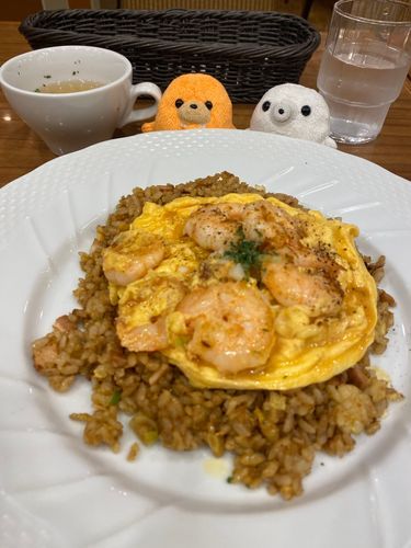オムライス屋さんのエビチャーハン☺️