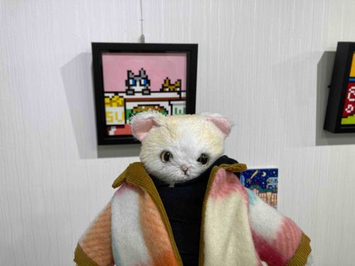 今日は美術画廊に行って絵を見に行ったよ
可愛くて綺麗な作品が沢山飾ってあったよ