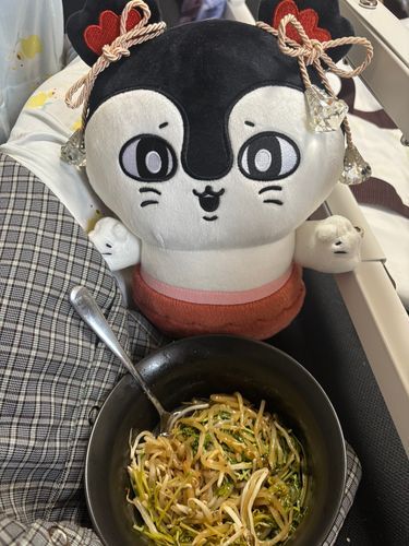 なむる
むげんにたべられる