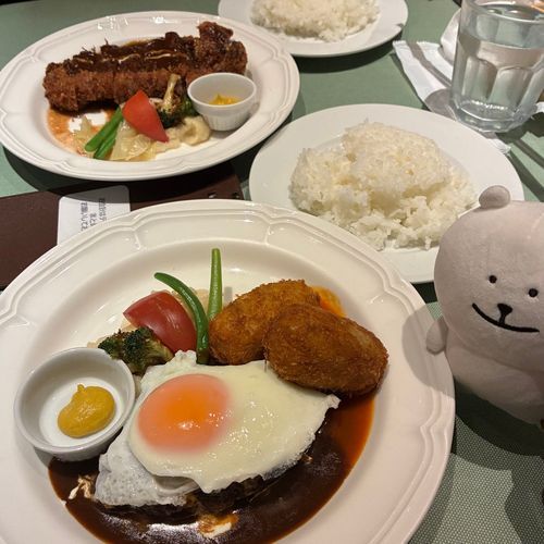 洋食っておいしい,,⁃ ⩊ ⁃,,
