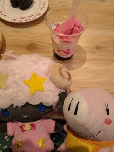 スシローです☆
しなこちゃんとのコラボ♡