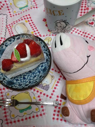 今日の間食です🐷
いちごタルト🍓