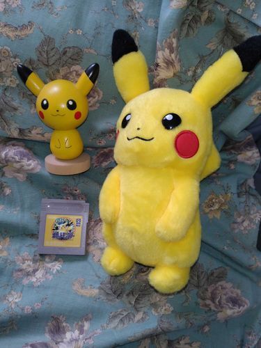 ポケモンGBピカチュウバージョン発売から28周年☆