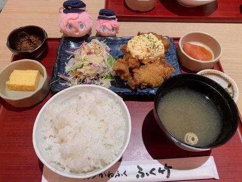 はかたに ないしょで、、めんたいこやさん の ていしょく たべました…ｺｼｮｺｼｮ